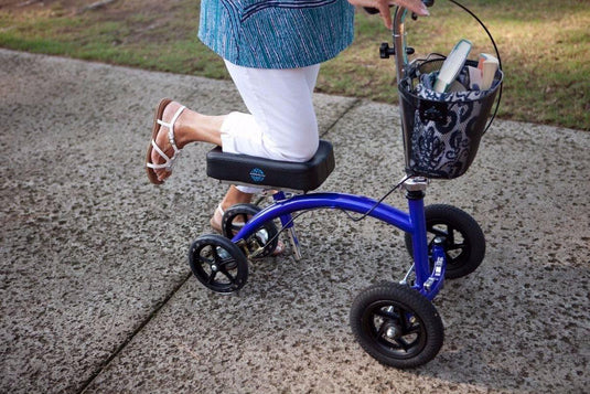 4 Reasons Why You Need to Use a Knee Scooter after Injury - KneeRover