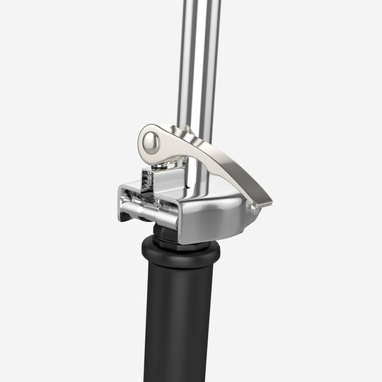 knee-walker-universal-compression-lock-with-release-lever-for-steering-kneerover-1 - KneeRover